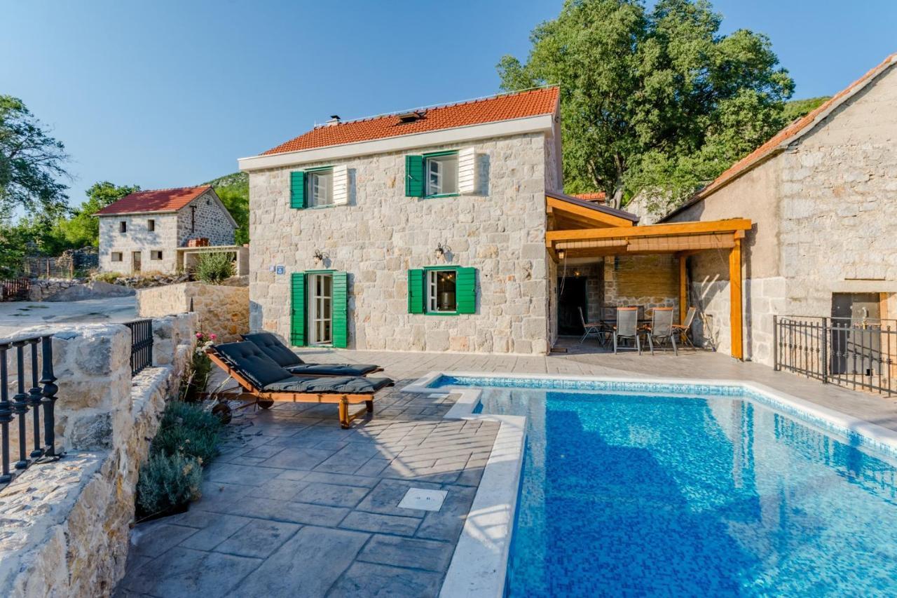 Holiday Home Rustic Kraljici Zewnętrze zdjęcie